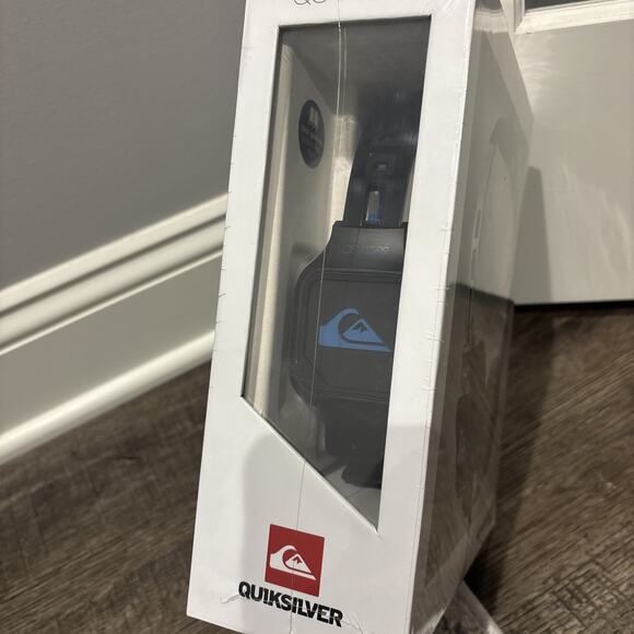 Quiksilver QS-1 Studio Headphones, Brand New, Blue - Picture 2 of 4